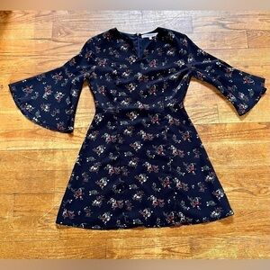 After Market Navy Blue Ditsy Floral Chiffon Mini Dress - 3/4 Bell Sleeve Size S